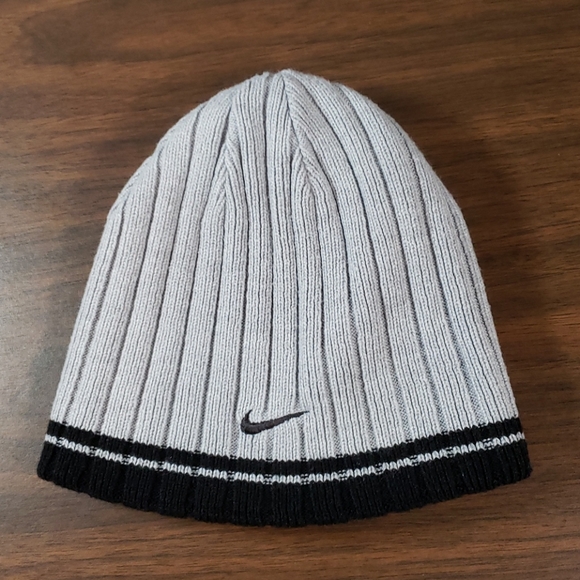 Reversible Nike Beanie Knit Hat Grey Black